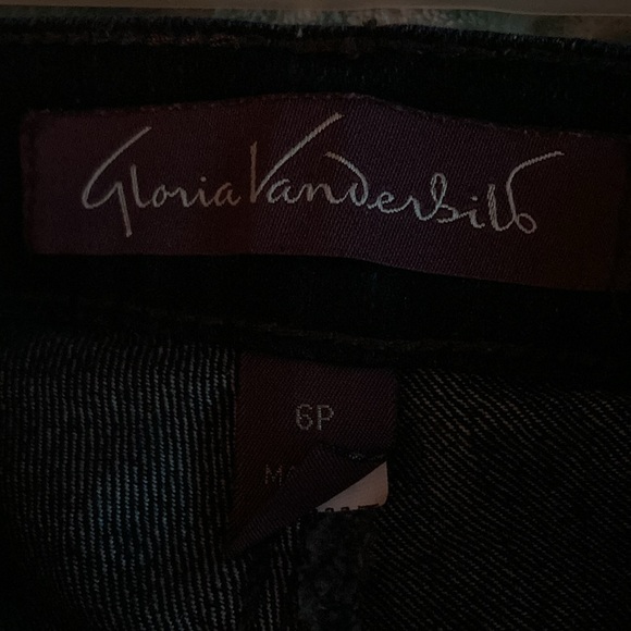 Gloria Vanderbilt dark denim capris-6P - Picture 3 of 4